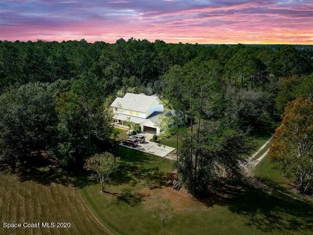 Photo of 2700 Ch Arnold Road