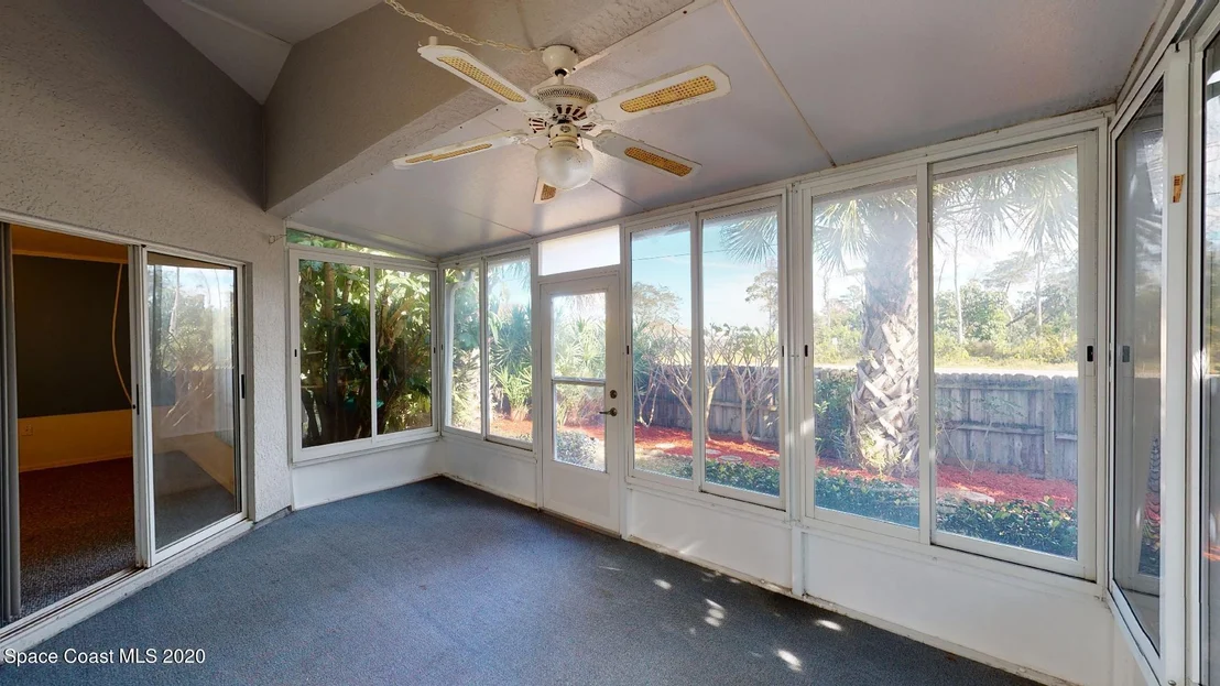 Photo of 322 Myrtlewood Road