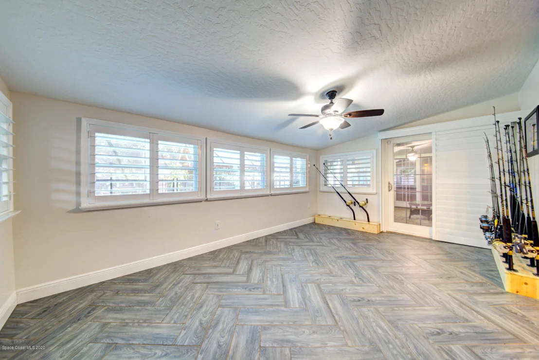 Photo of 260 Richards Road