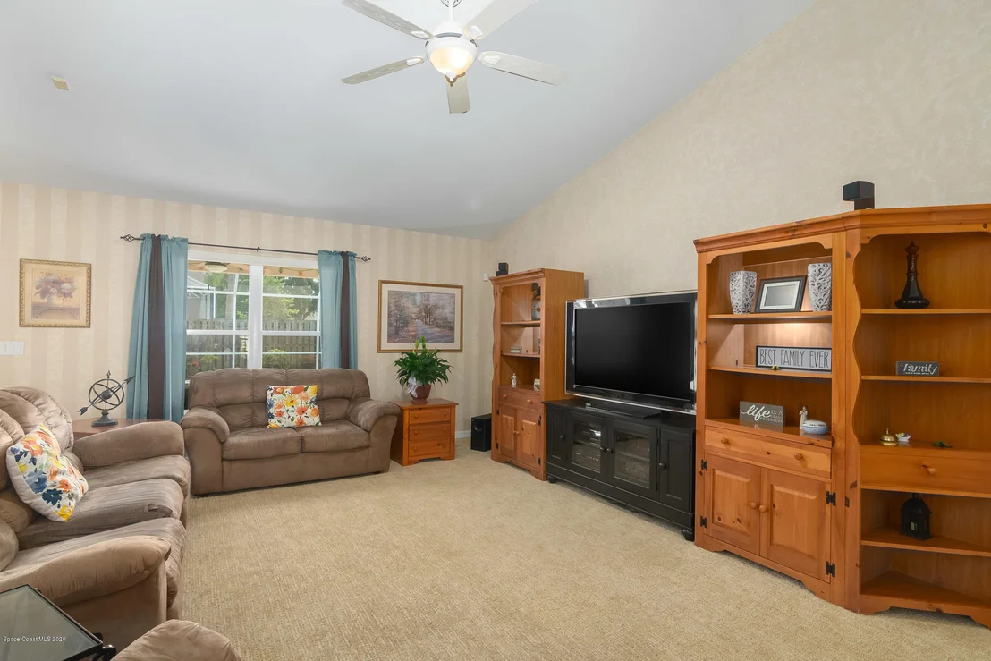 Photo of 5755 Sheffield Place