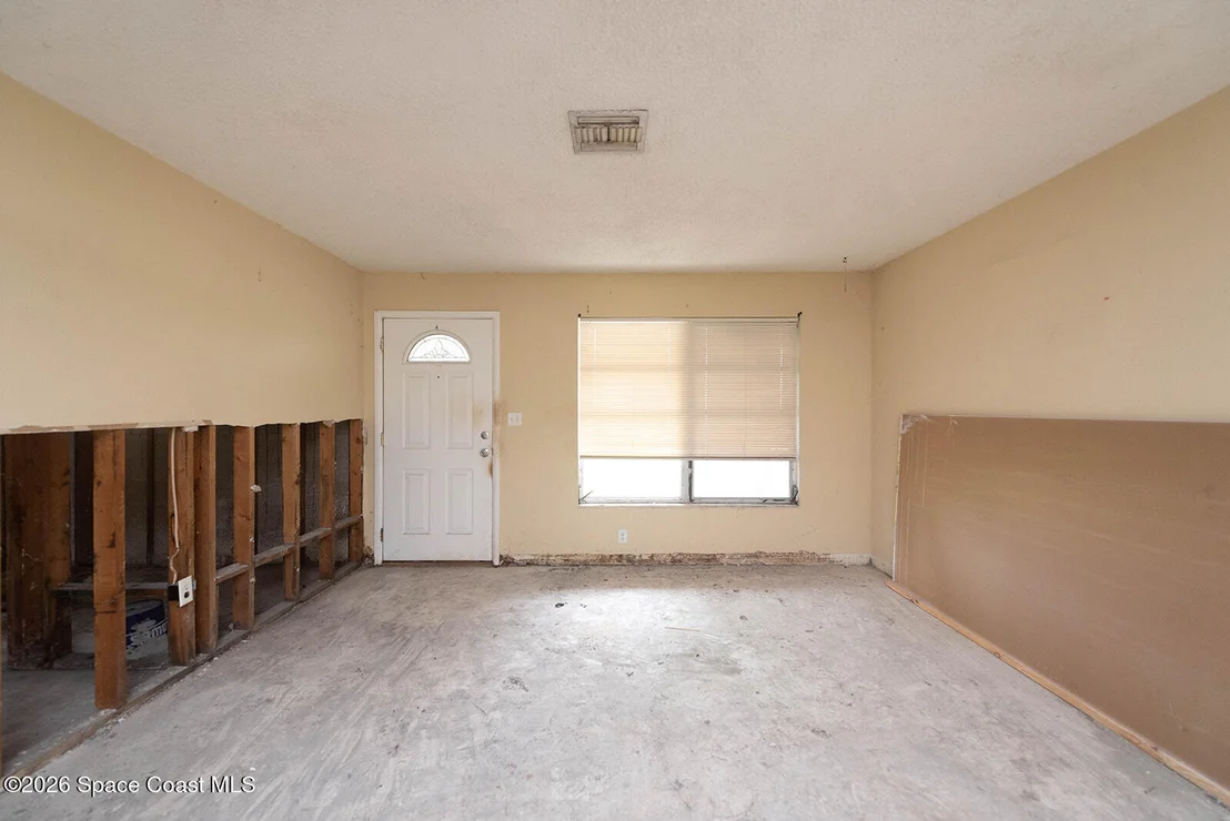 Photo of 795 Osage Avenue