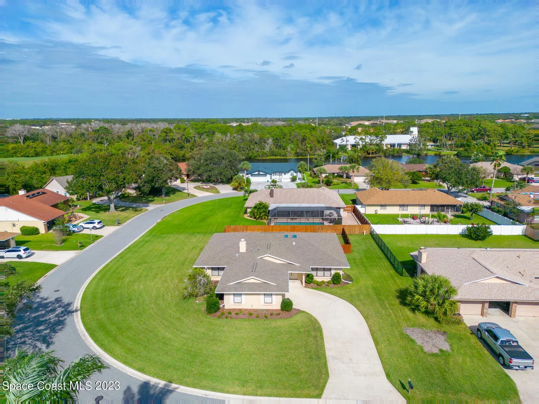 Photo of 1340 Bonaventure Drive