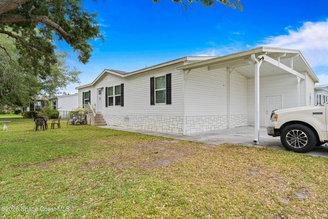 Photo of 958 Pecan Circle