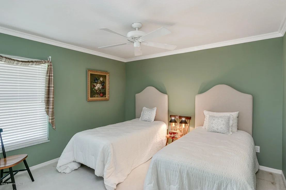 Photo of 100 Seaglass Drive
