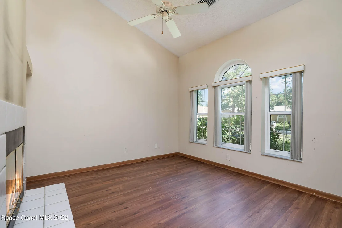 Photo of 4560 Willow Bend Drive