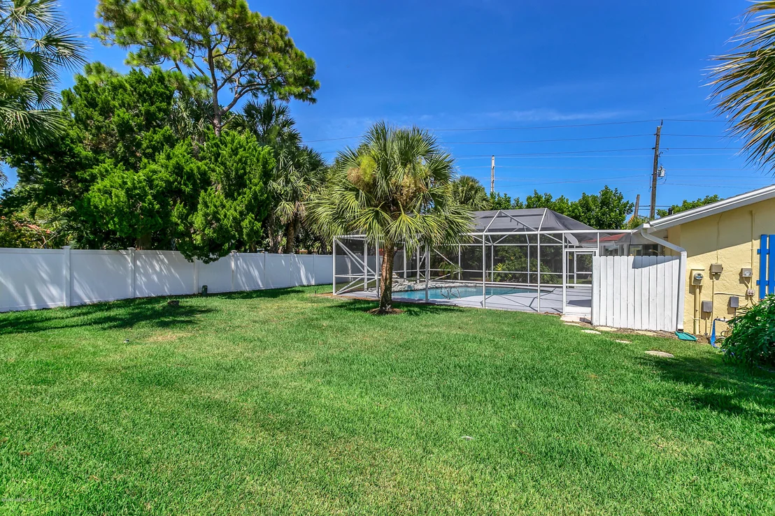 Photo of 304 Sand Pine Road