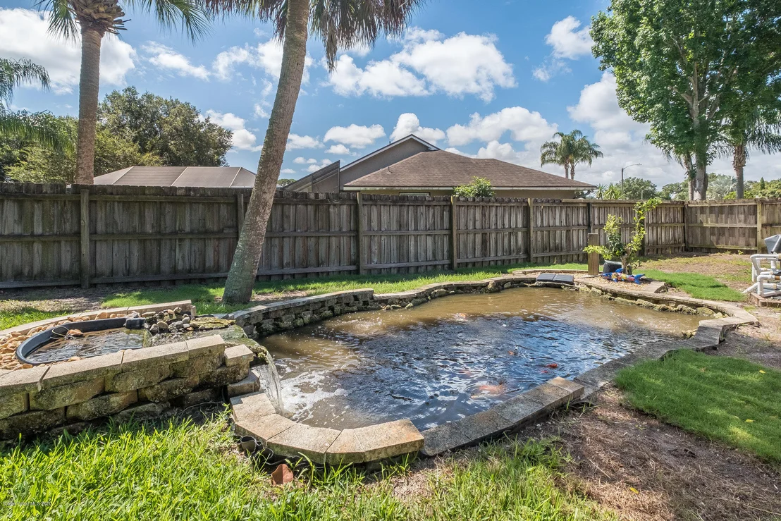 Photo of 812 Topaz Drive