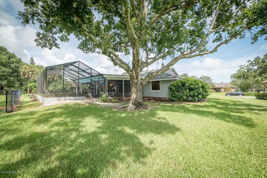 Photo of 2320 Hamlet Drive