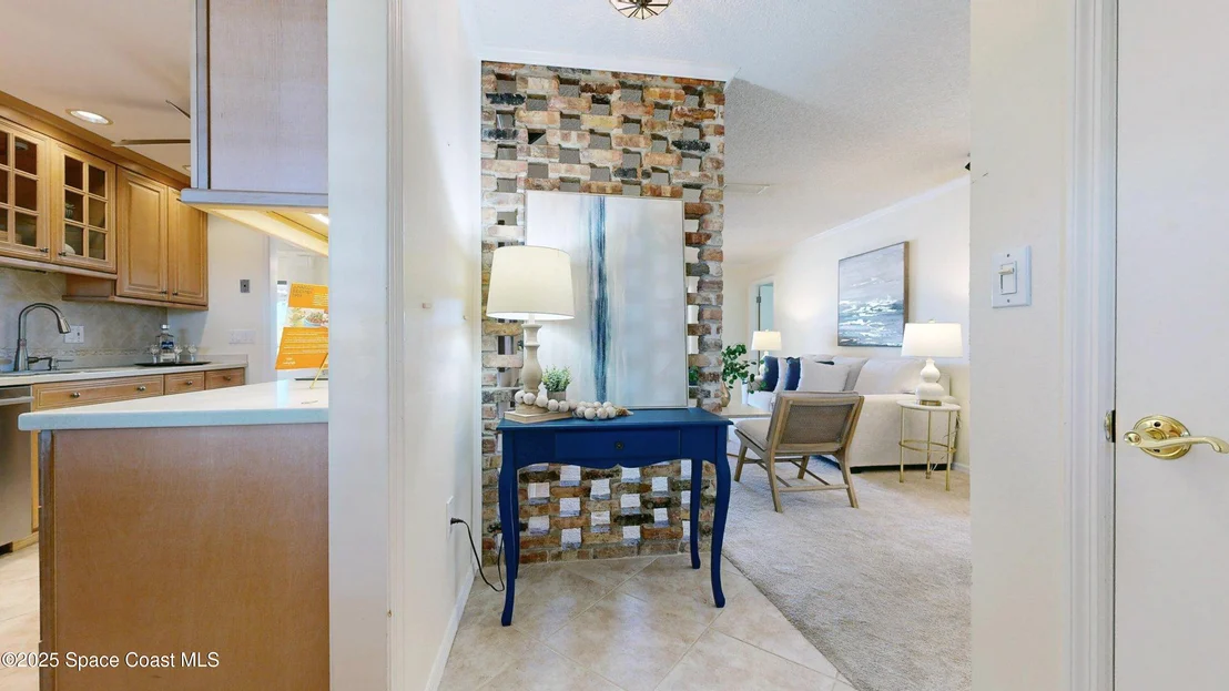 Photo of 410 Brightwaters Drive