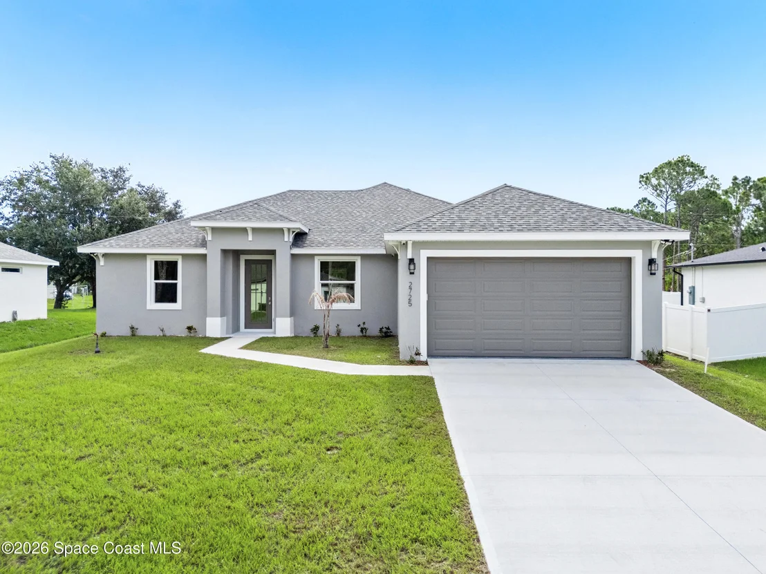Photo of 2725 Fields Avenue SE
