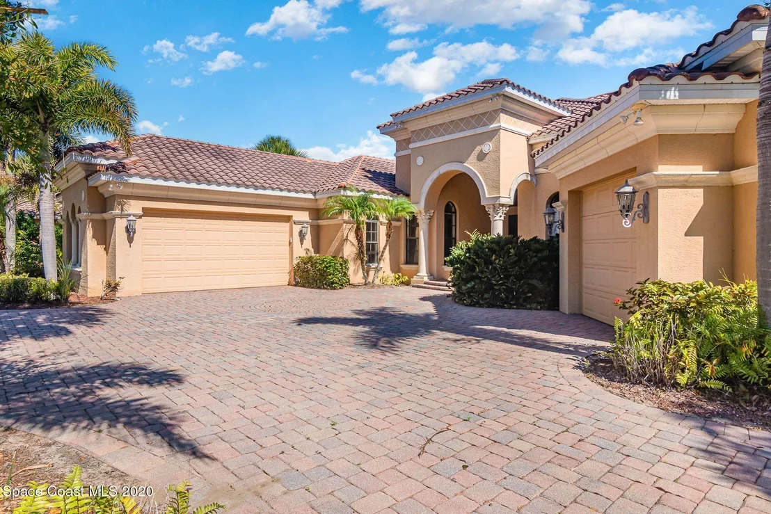 Photo of 4447 Reseda Way