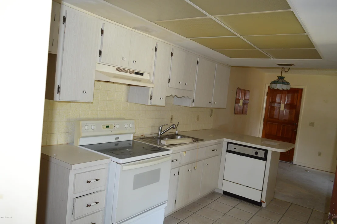 Photo of Unit B1 at 8520 Highway Us-1