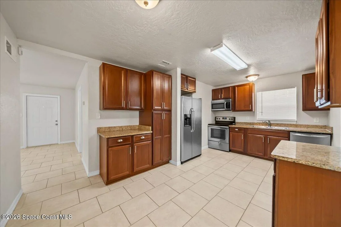 Photo of 1607 Albert Drive