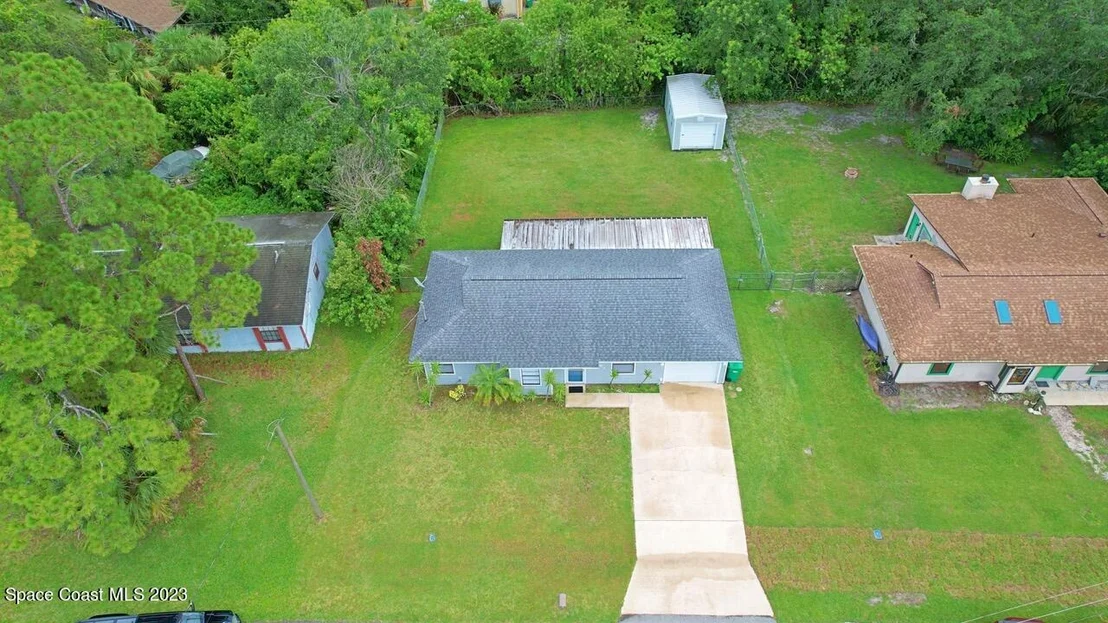 Photo of 4065 Oakland Street
