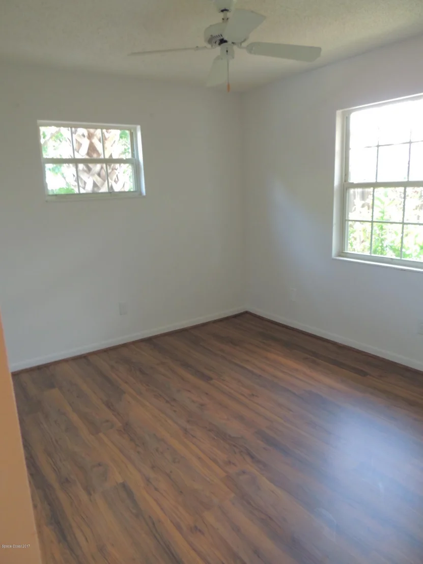 Photo of 2545 Corbusier Drive