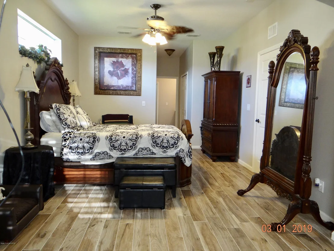 Photo of 349 Abernathy Circle SE