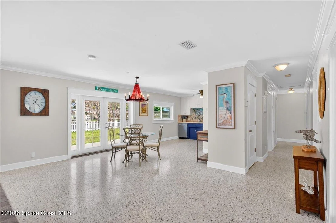Photo of 433 Blakey Boulevard