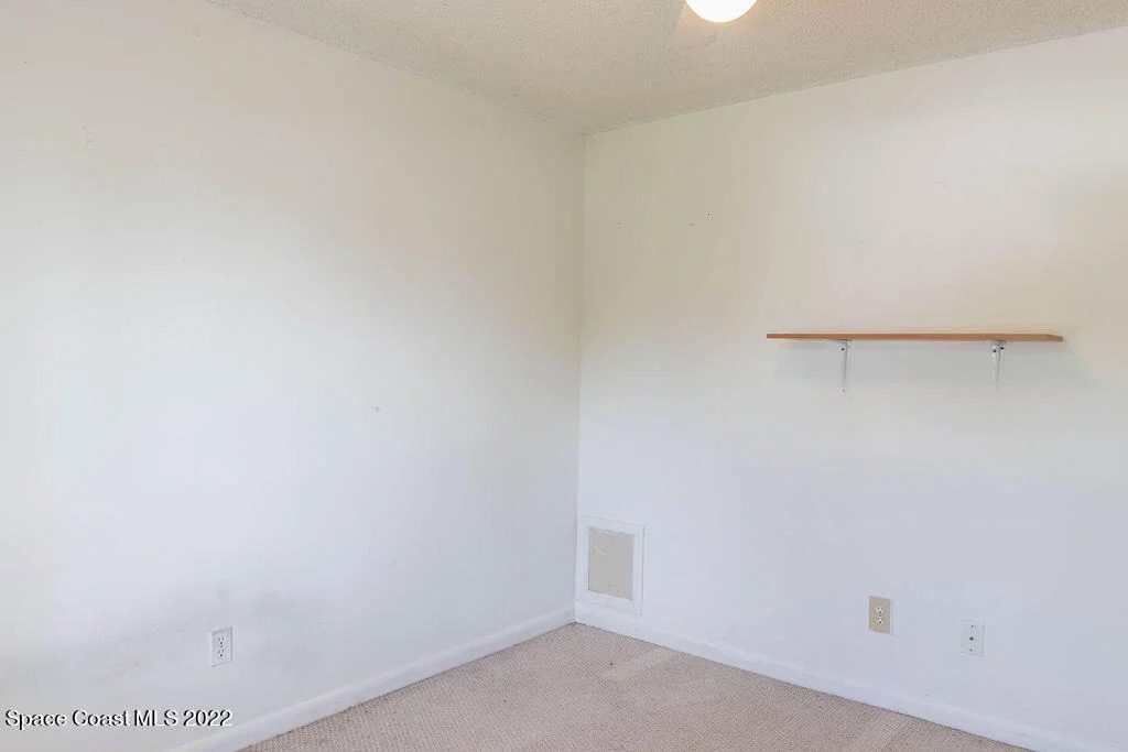 Photo of Unit 18 at 1880 Murrell Road