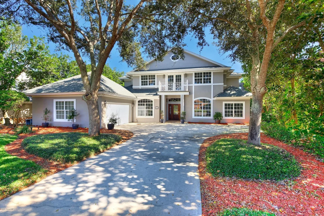 Photo of 637 Woodbridge Drive