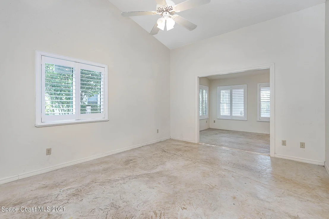 Photo of 1568 Independence Avenue