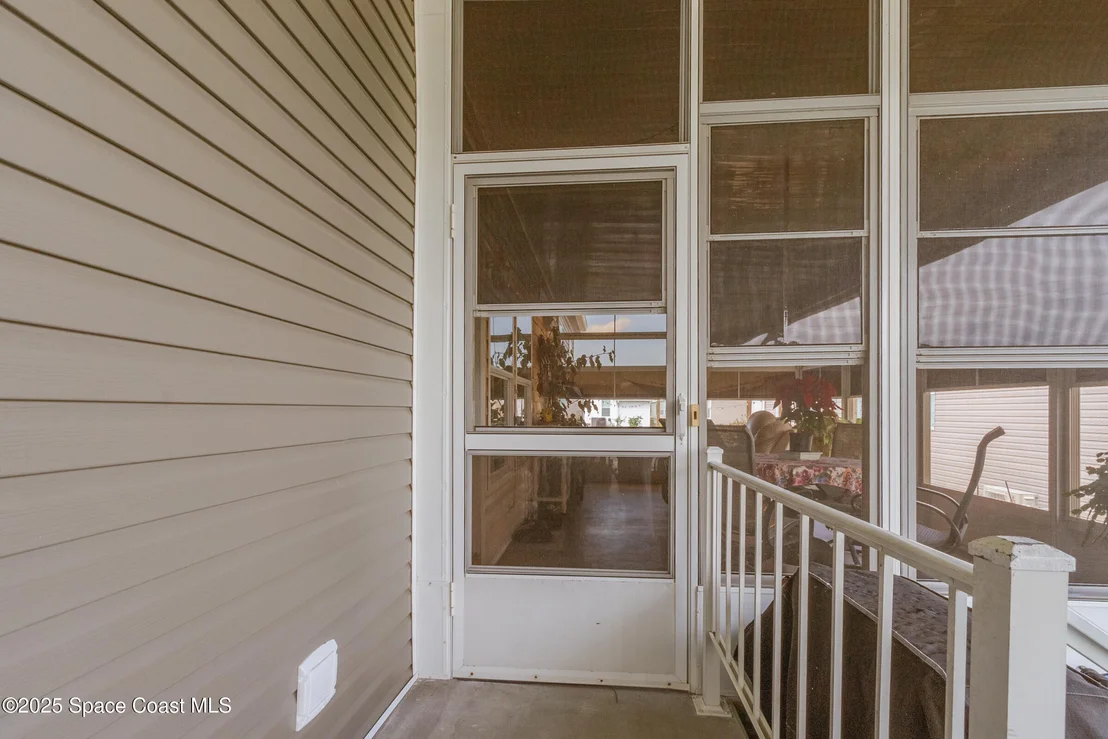 Photo of Unit 184 at 694 Outer Drive
