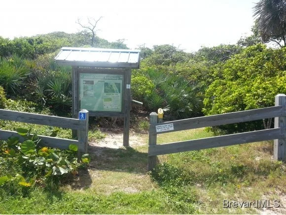 Photo of 5585 Highway A1a