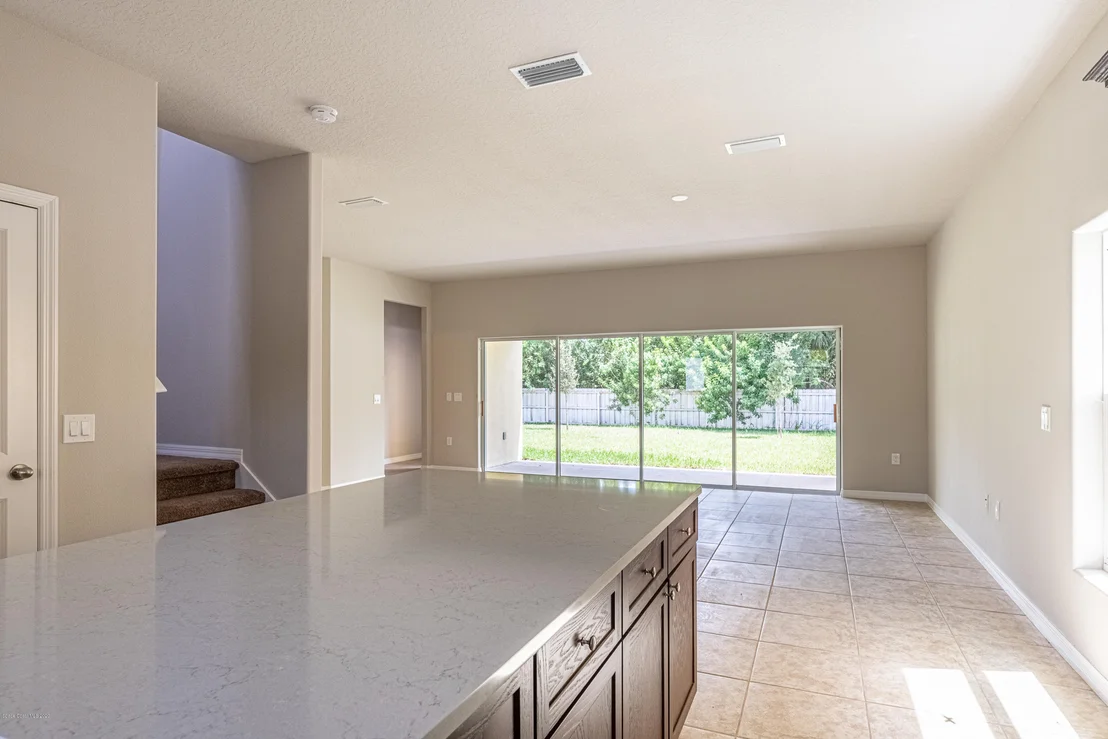 Photo of 425 Dryden Circle