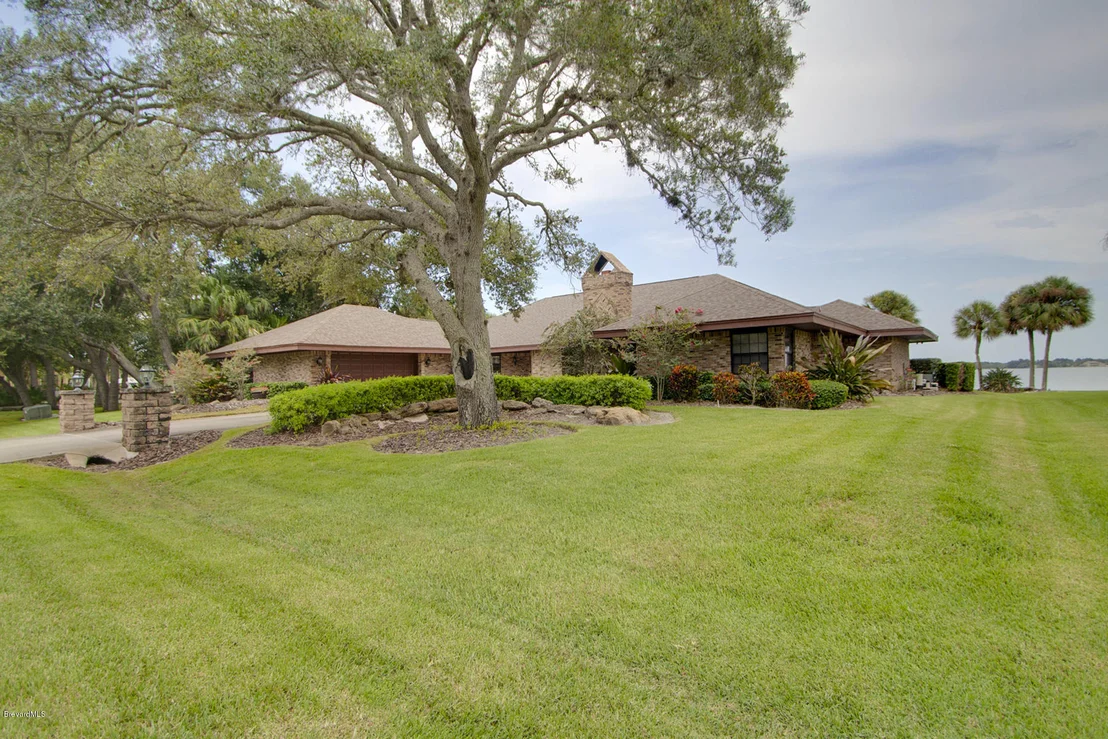 Photo of 6235 Capstan Court