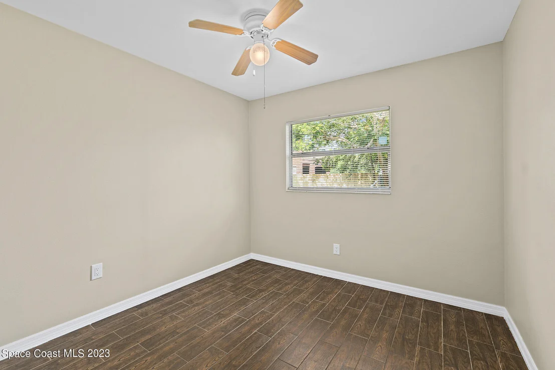 Photo of 964 Kings Post Road