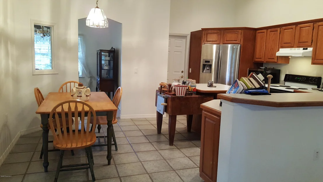 Photo of 3950 Burkholm Road