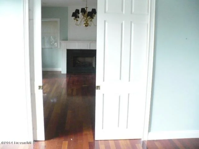 Photo of 4383 Long Lake Road