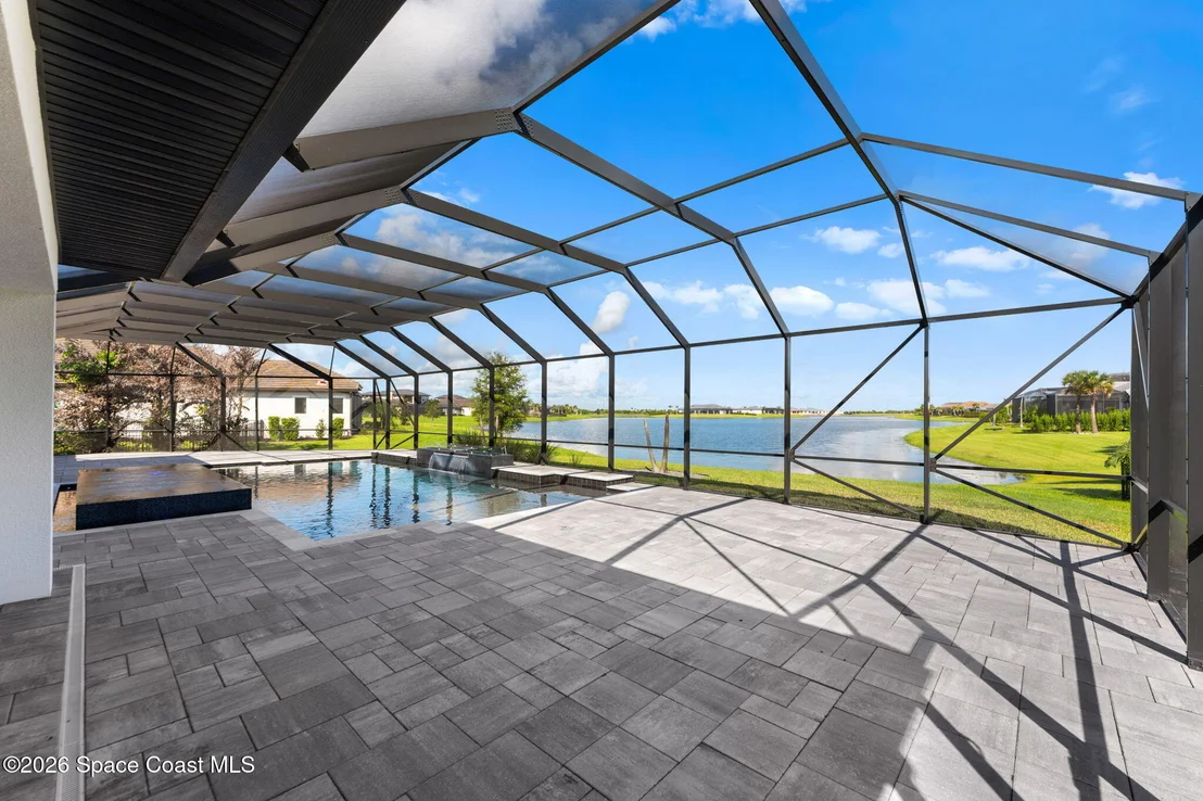 Photo of 3618 Lake Adelaide Place