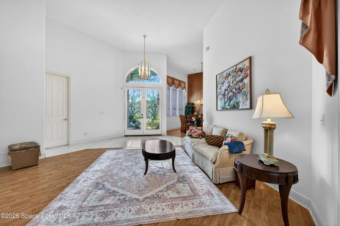 Photo of 900 Bluegrass Lane