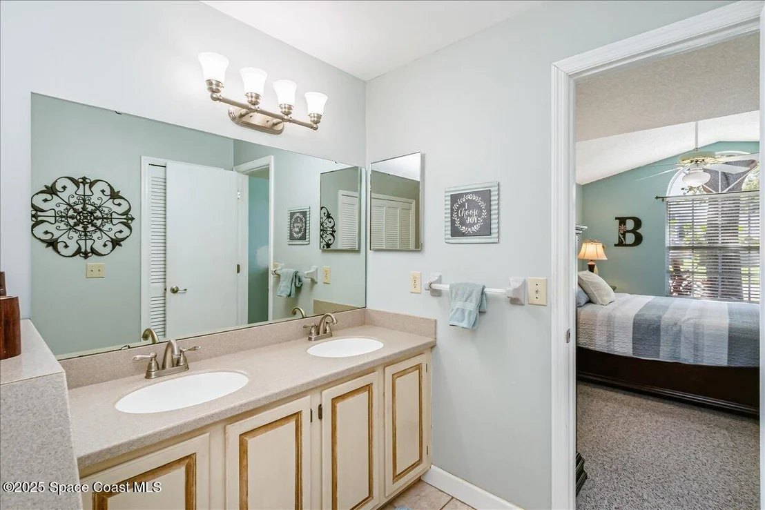 Photo of 4351 Silver Lake Drive
