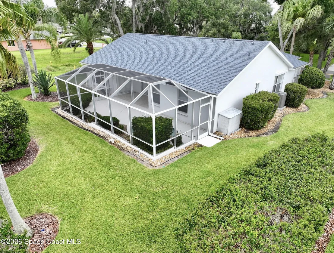 Photo of 1230 Meadowbrook Road NE