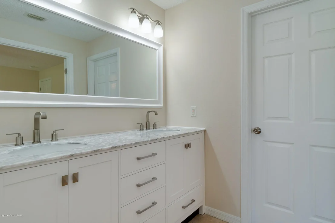 Photo of 424 Brown Avenue