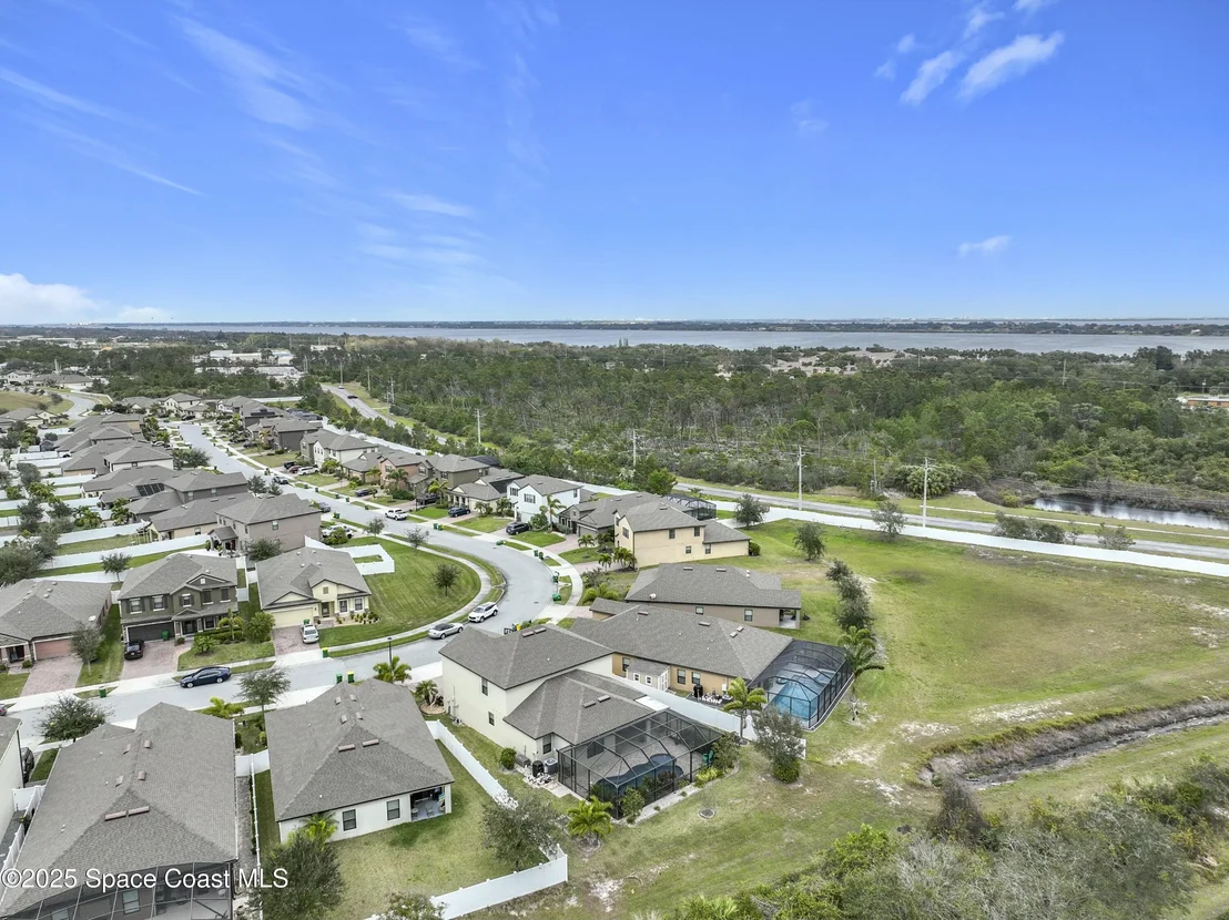 Photo of 1455 Fuji Drive