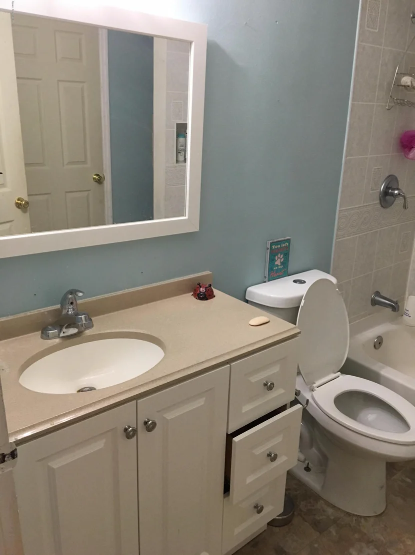 Photo of 1540 Mac Arthur Lane
