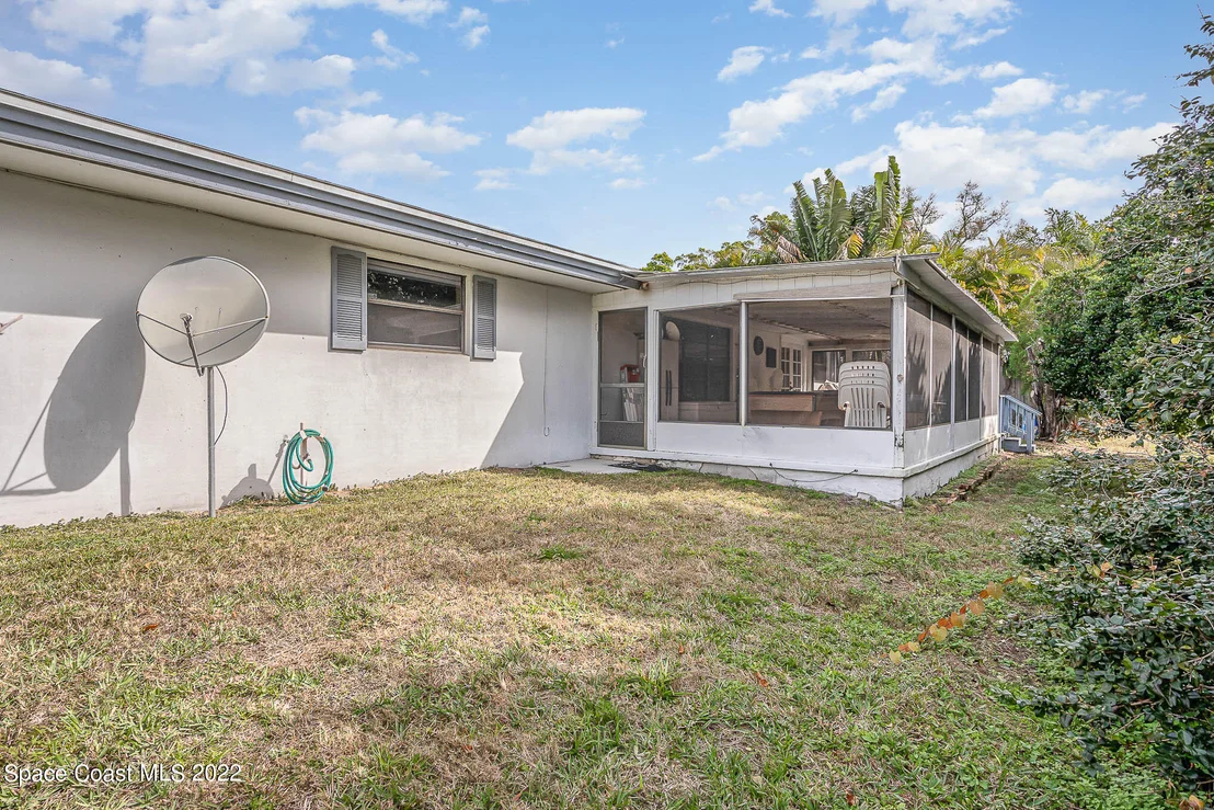 Photo of 1037 Fairlawn Drive