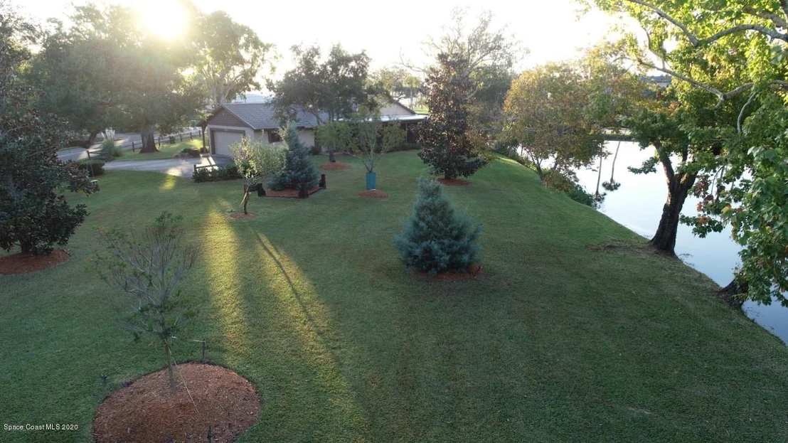 Photo of 3605 Indian River Drive N