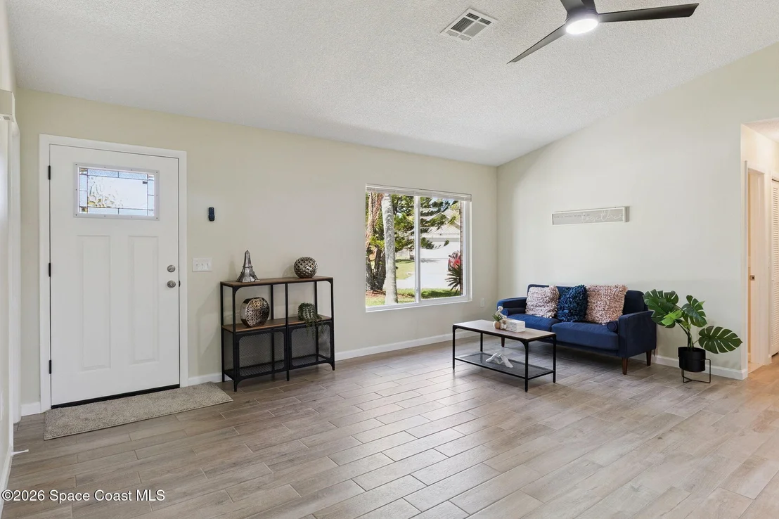 Photo of 771 Boc Circle NW
