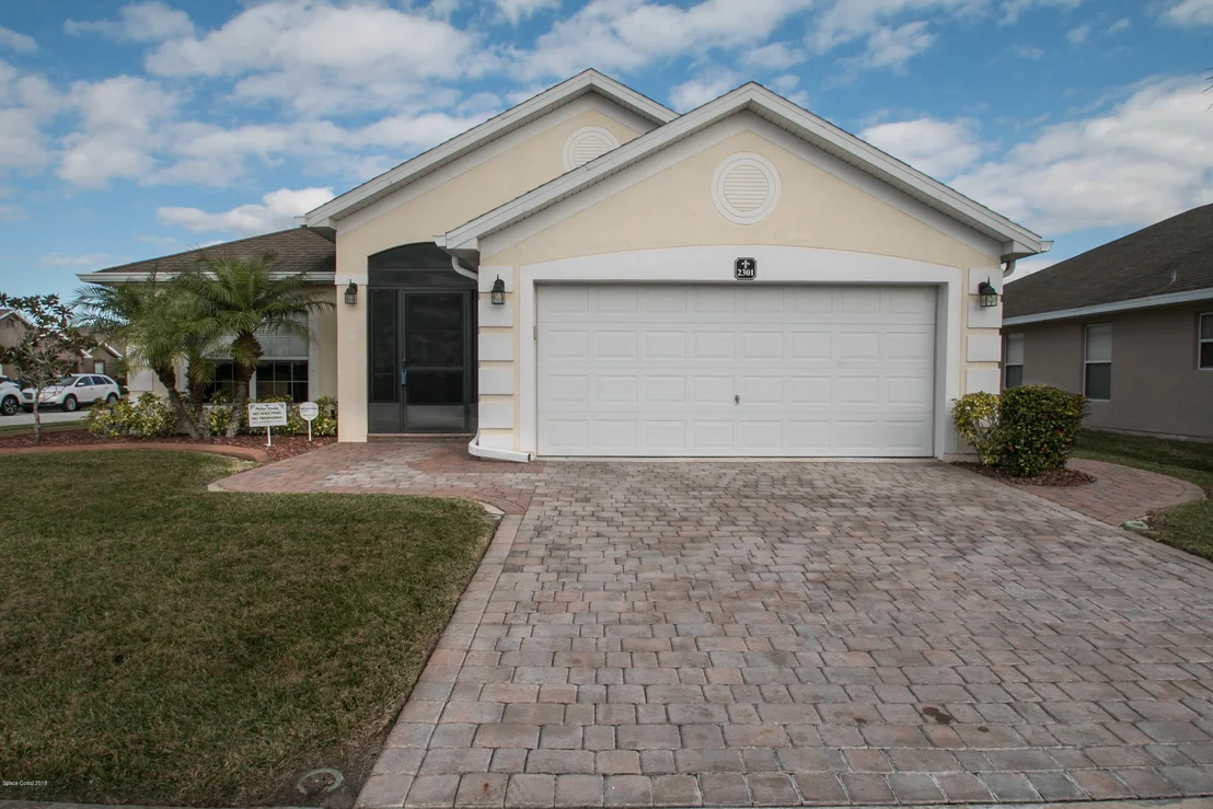 Photo of 2301 Bridgeport Circle