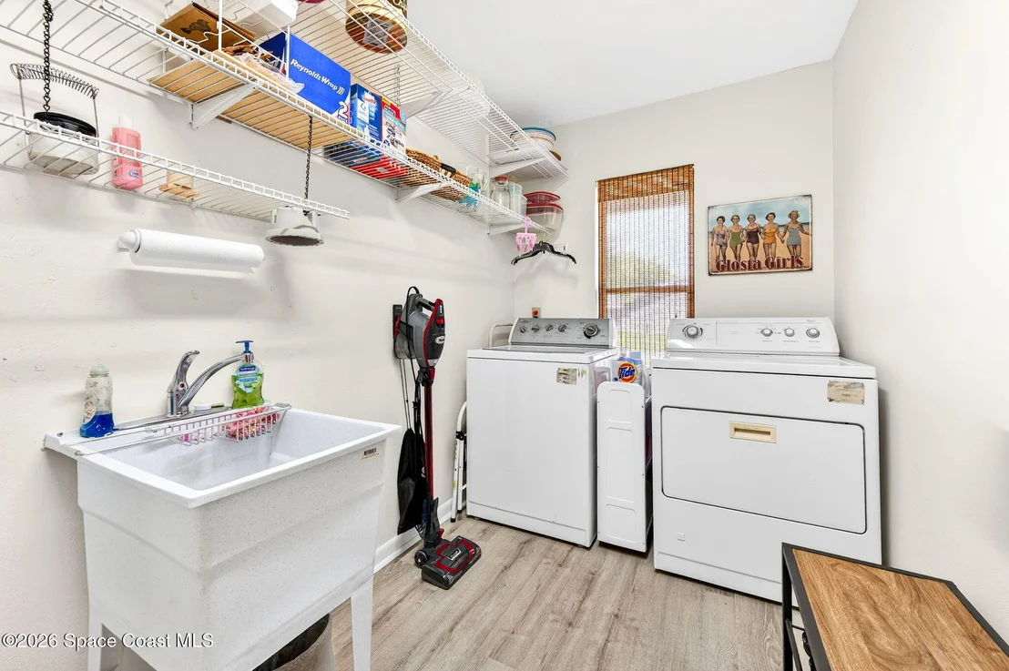 Photo of 1825 Fox Bay Drive