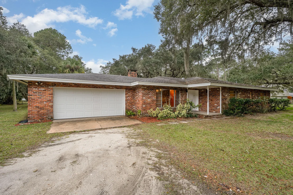 Photo of 4225 Burkholm Road
