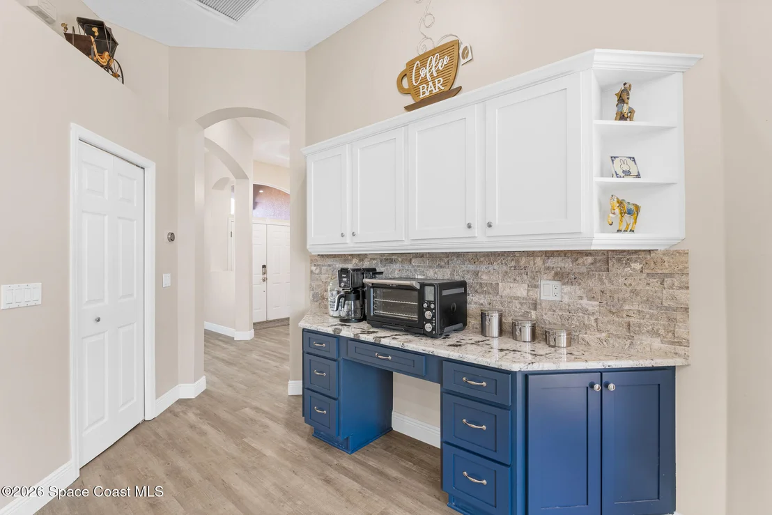 Photo of 1697 Atrium Drive
