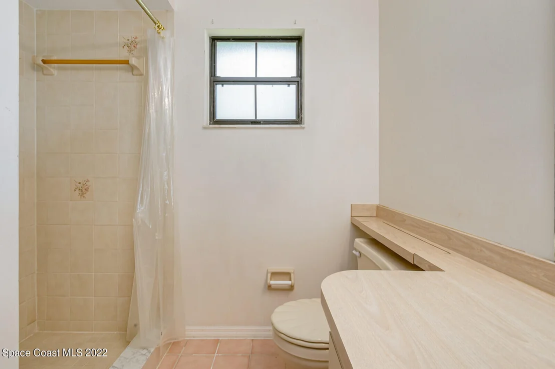 Photo of 5195 Carter Street