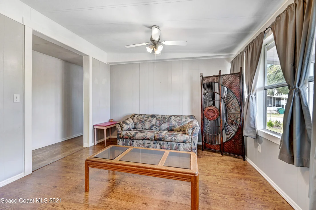 Photo of 566 Jean Circle