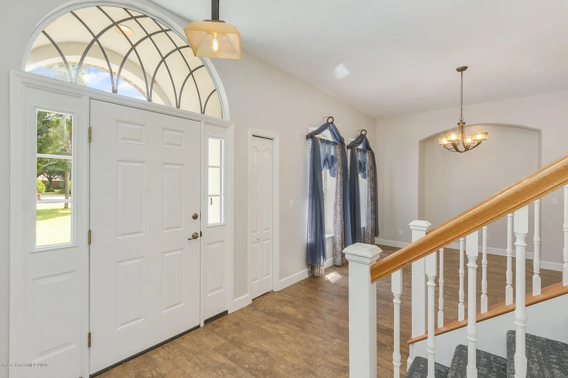 Photo of 2240 Pine Meadow Avenue
