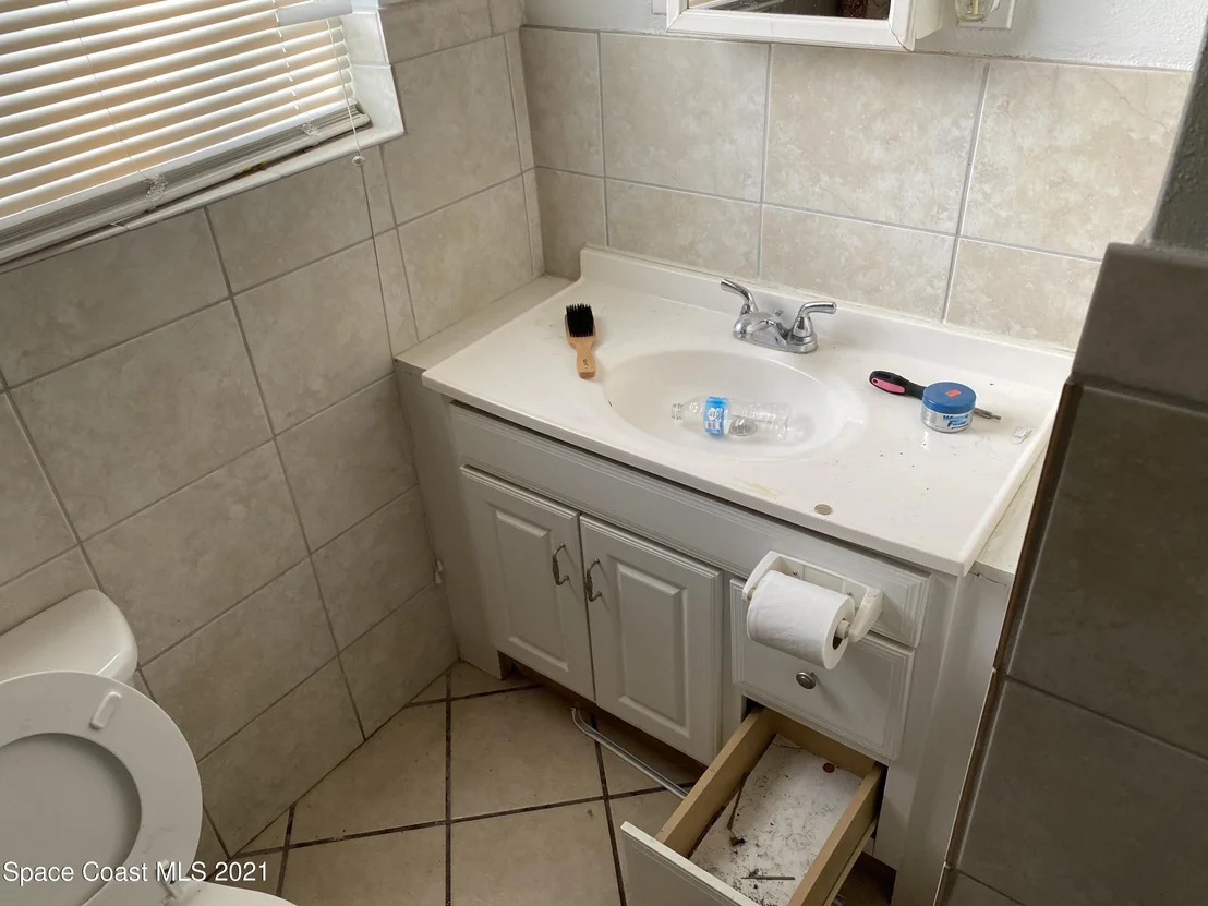 Photo of 1102 Willow Lane