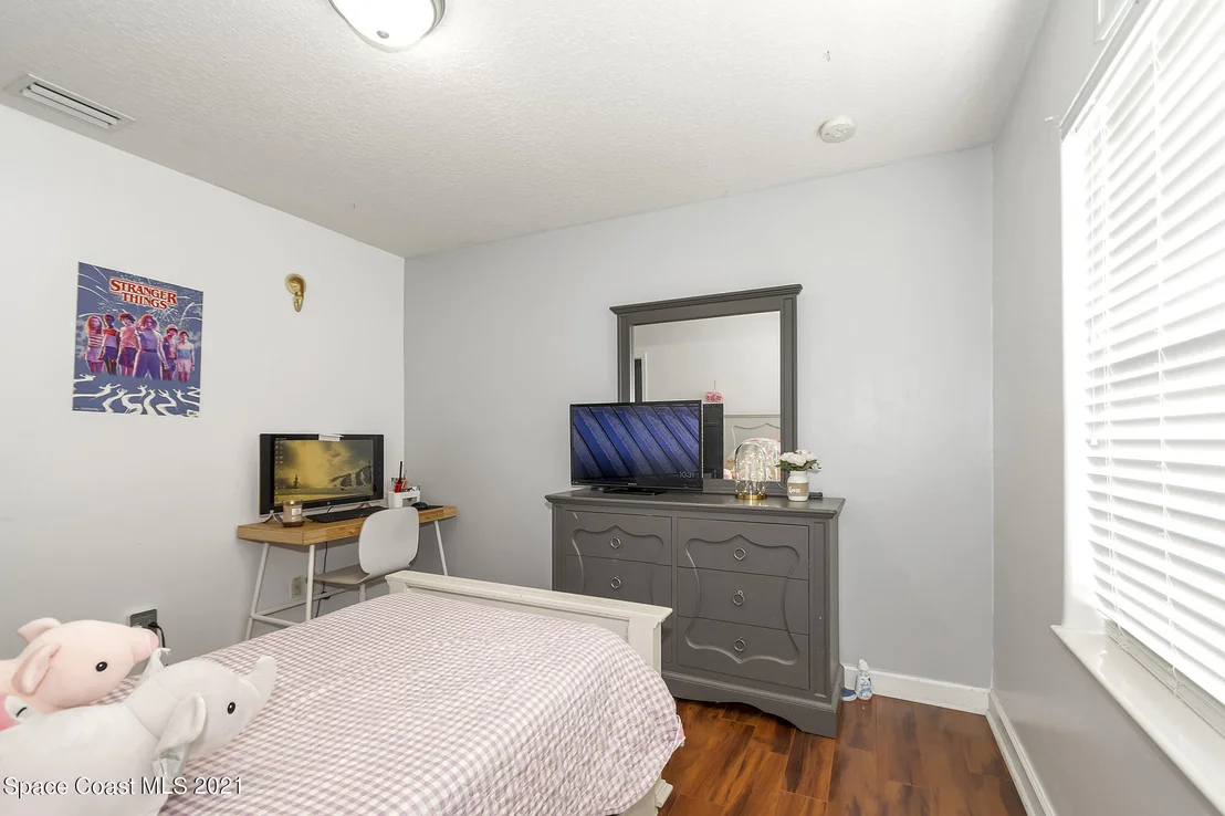 Photo of 5390 Somerville Drive